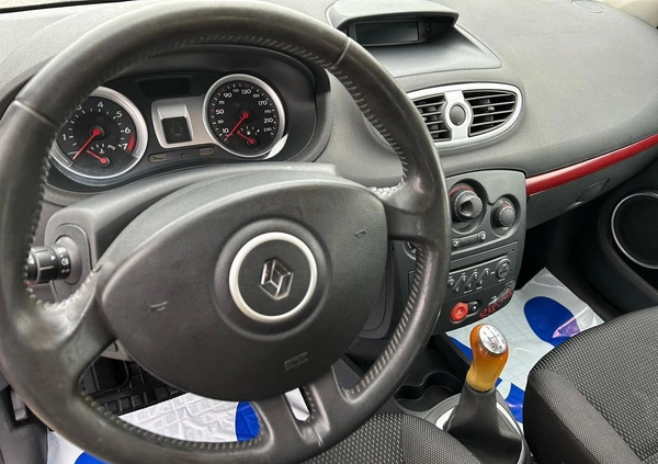 Renault Clio cena 10400 przebieg: 215000, rok produkcji 2007 z Gdańsk małe 79